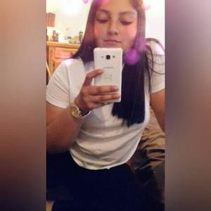 Meet your Posher, Adriana